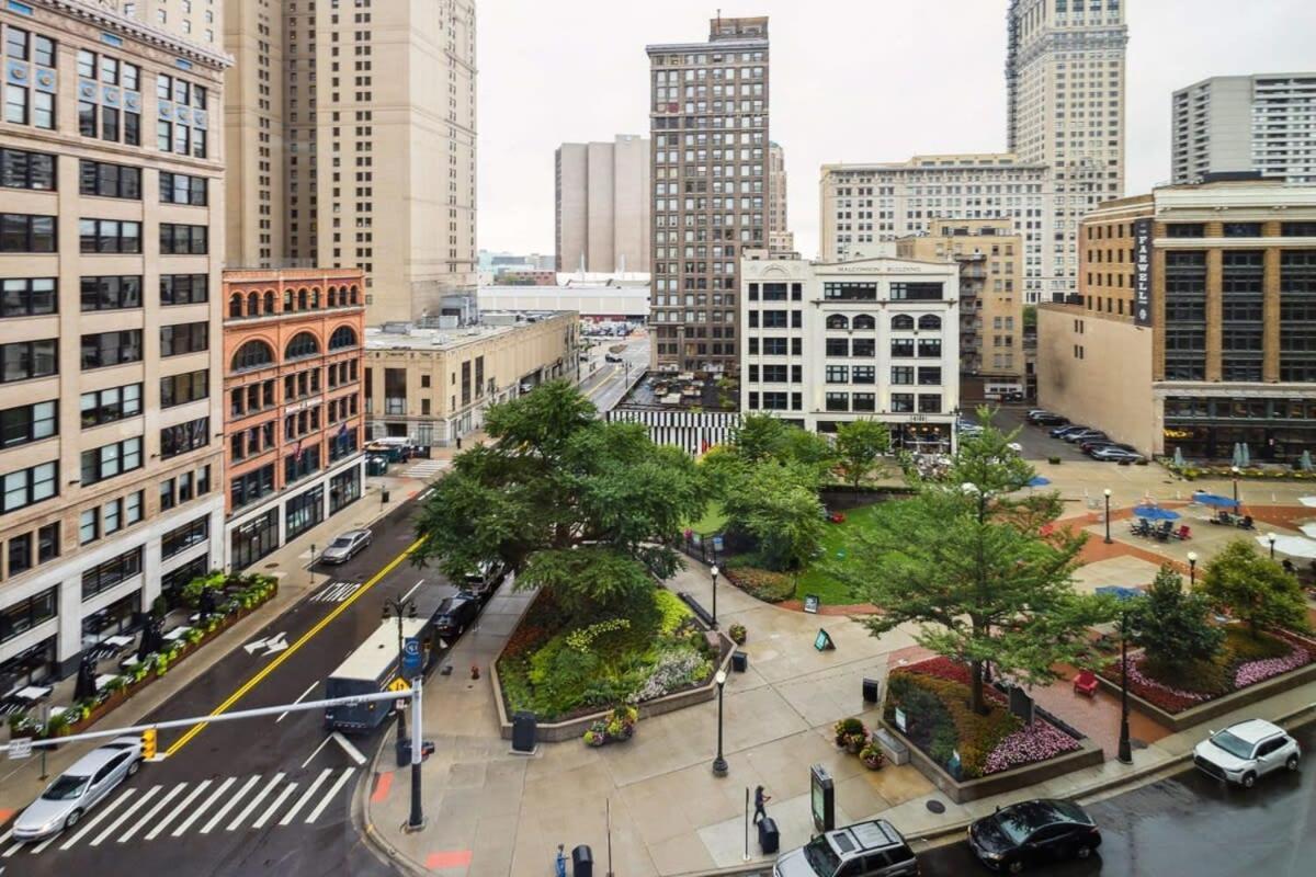 2Br Downtown Luxury Getaway Apartment Detroit Exterior photo